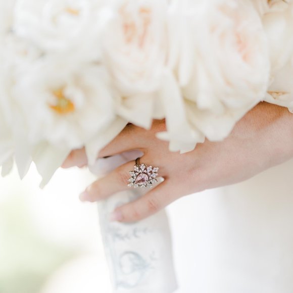 Meet your Posher, Lexi - Picture 3 of 5